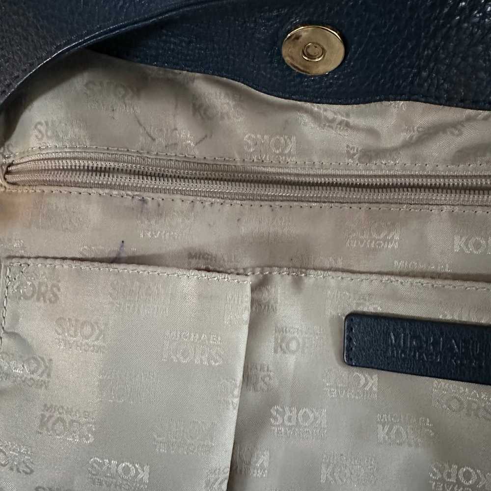 Michael Kors Austin Pebble Leather Shoulder Bag N… - image 8