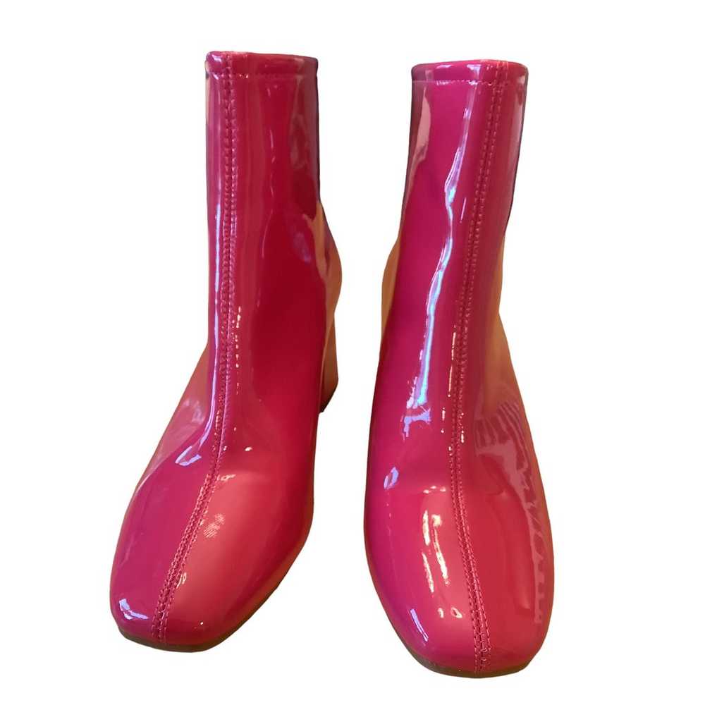 SHELN BARBIE PINK PATENT LEATHER BACK ZIP BOOTIES… - image 4