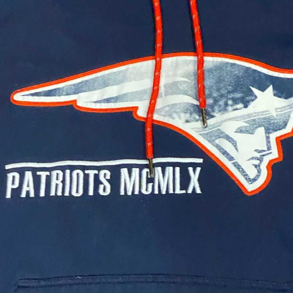 NFL NFL Patriots Navy Blue Pullover Logo Hoodie M… - image 4