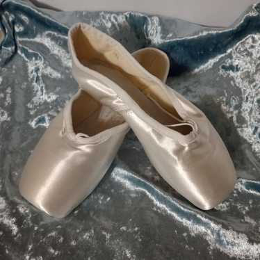 Bloch point shoes ballet