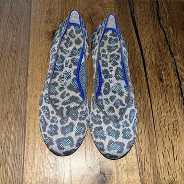 Rothy’s Grey and blue leopard spotted flats