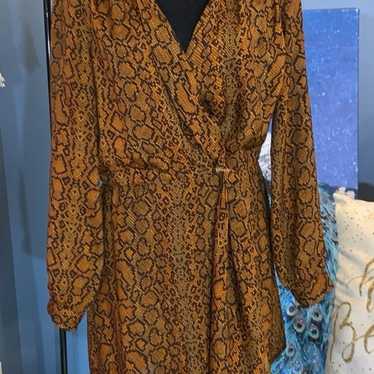 French Connection Size 8 Long Sleeve Wrap Dress