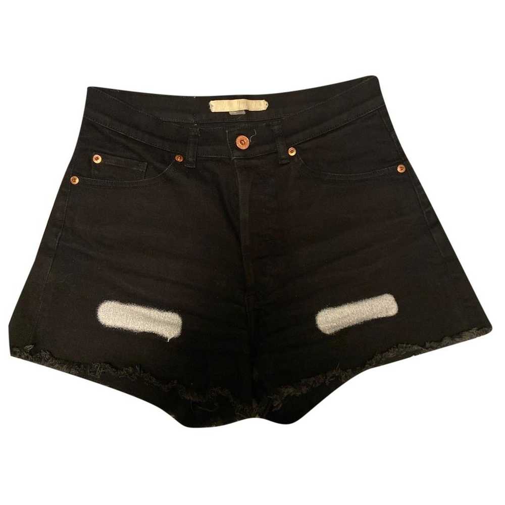 Off-White Shorts - image 1