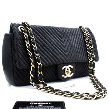 Chanel Chanel Chevron V-Stitch Leather Chain Shou… - image 1