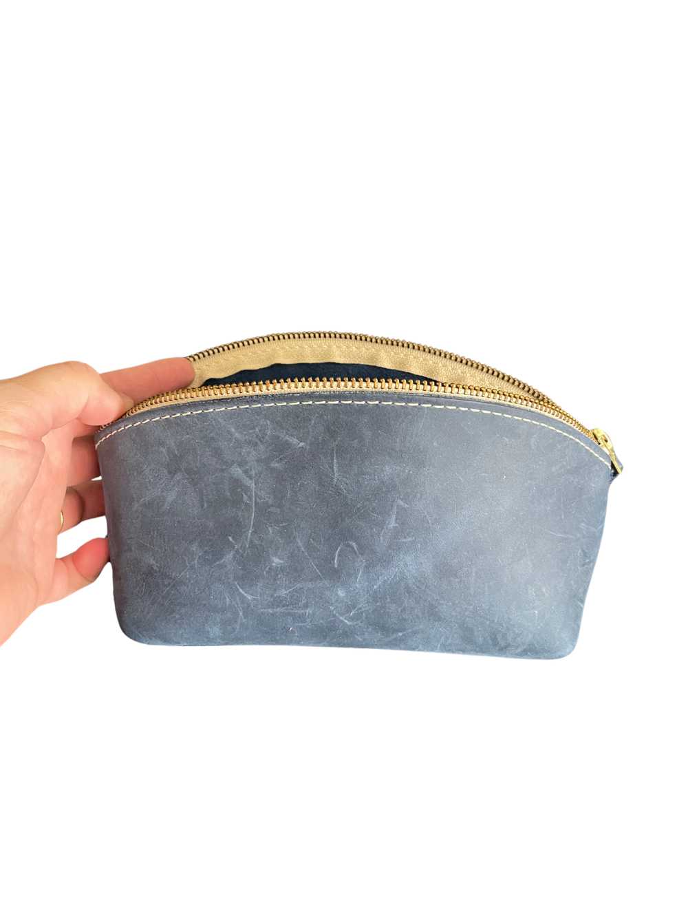 Portland Leather Eclipse Makeup Bag - image 3