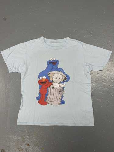 Kaws × Streetwear × Uniqlo Crazy Vintage Y2K Esse… - image 1