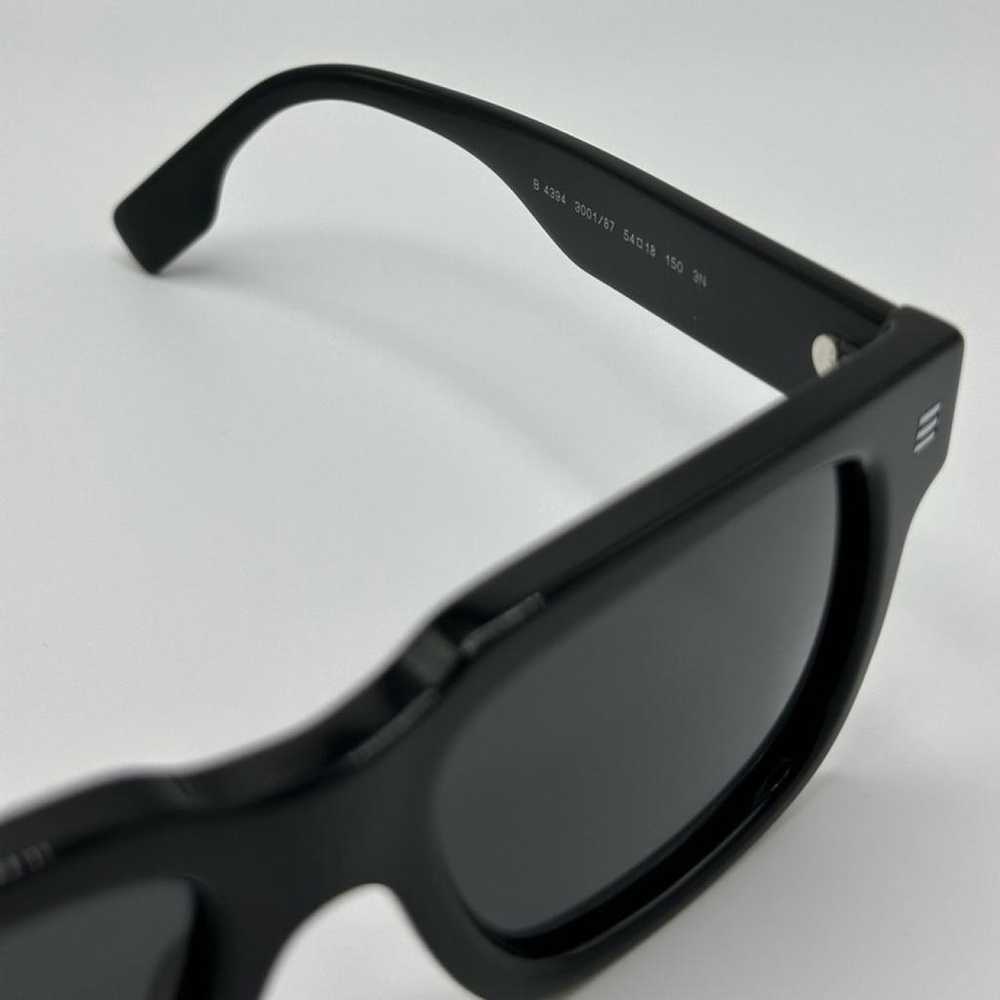 Burberry Sunglasses - image 4