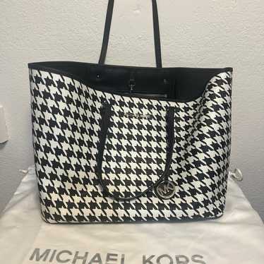 Michael Kors Houndstooth Tote