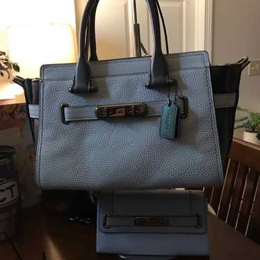 COACH Swagger 27 + Swagger Wallet~Colorblock
