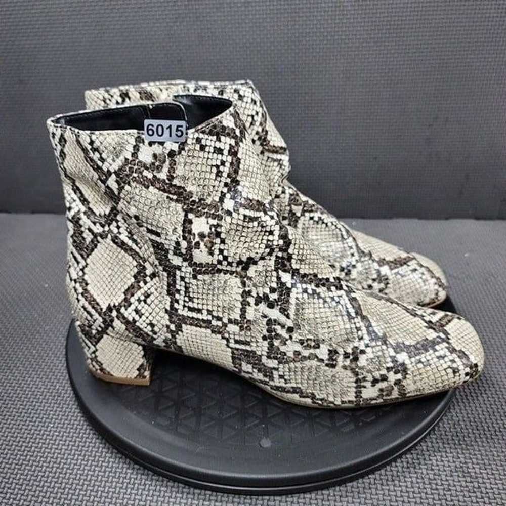 Urban Outfitters Womens Sz 9 Faux Snake Zip Booti… - image 1