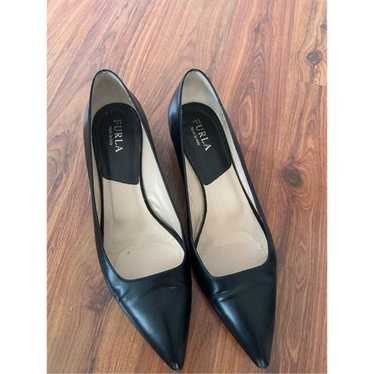 Furla black leather pointy to low wedge shoes pump