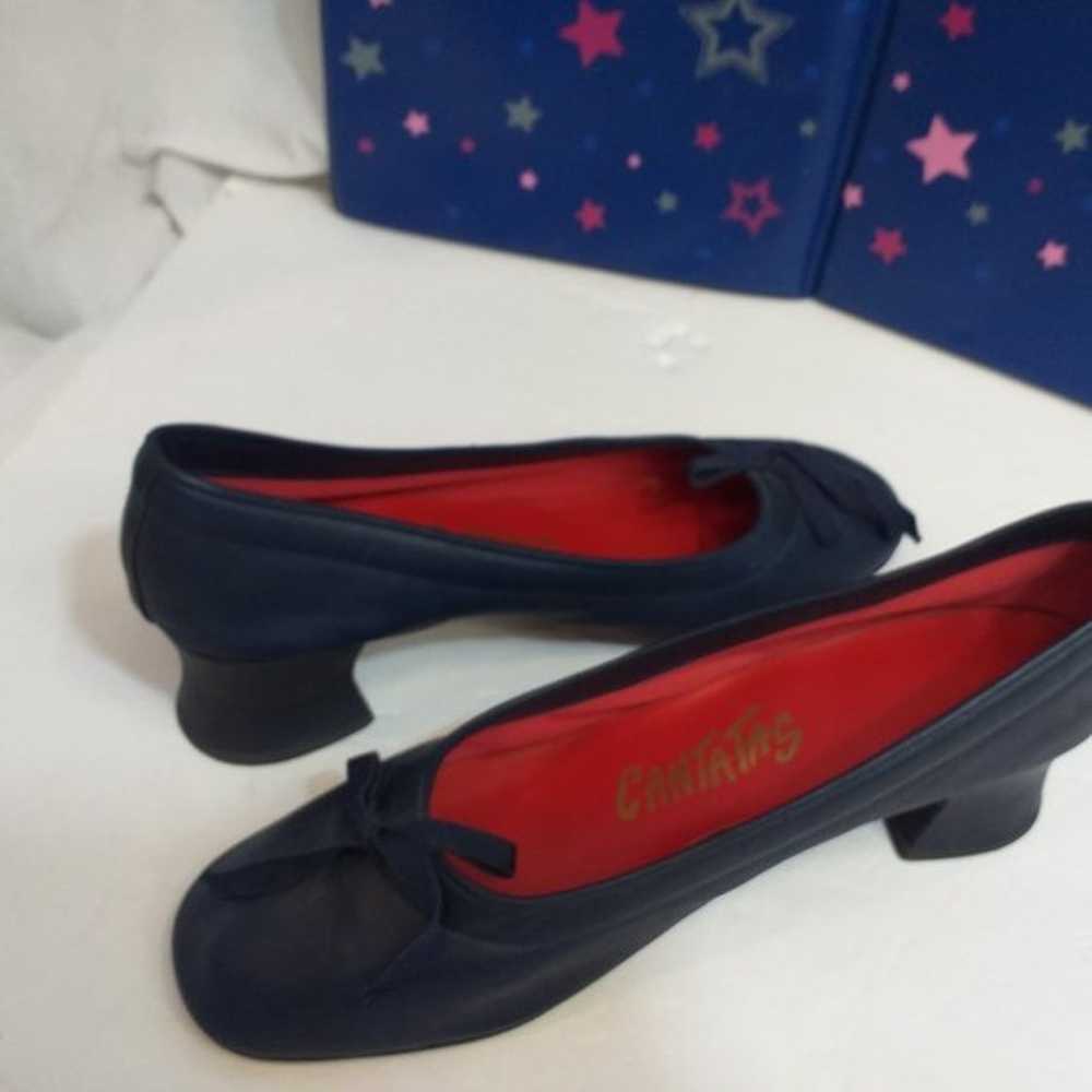 Cantatas Navy Leather Pump Shoe 8.5 B Glove soft - image 5