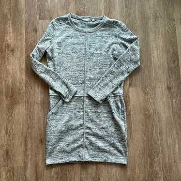 Athleta Destiny Techie Knit Shift Dress