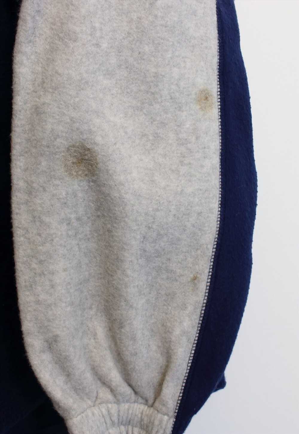 Vintage Unbranded crazy fleece in blue and grey. … - image 3