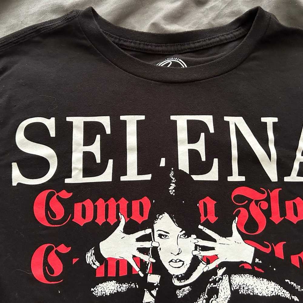 Selena Como La Flor Shirt Small Black Red White S… - image 9