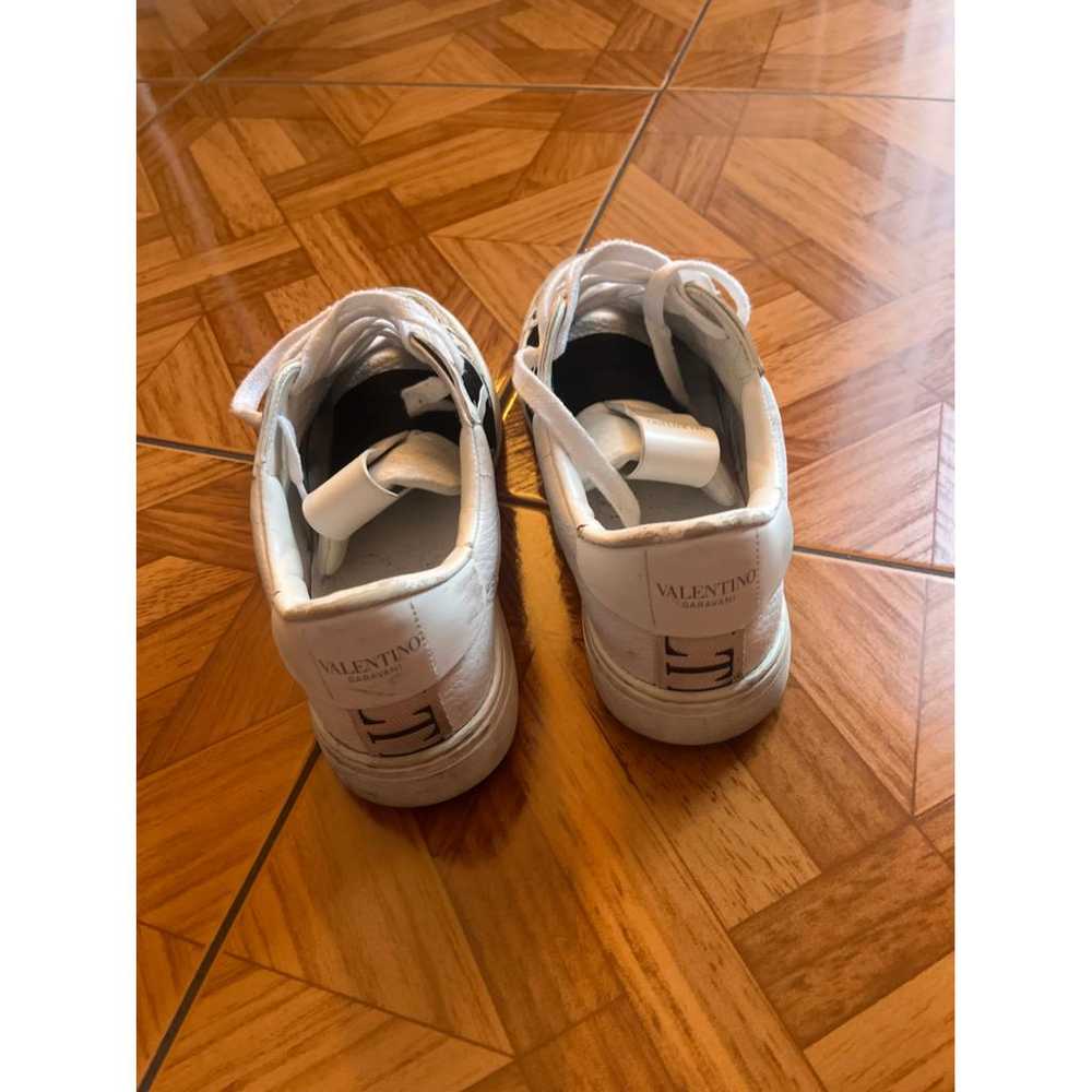 Valentino Garavani Vl7N leather low trainers - image 3