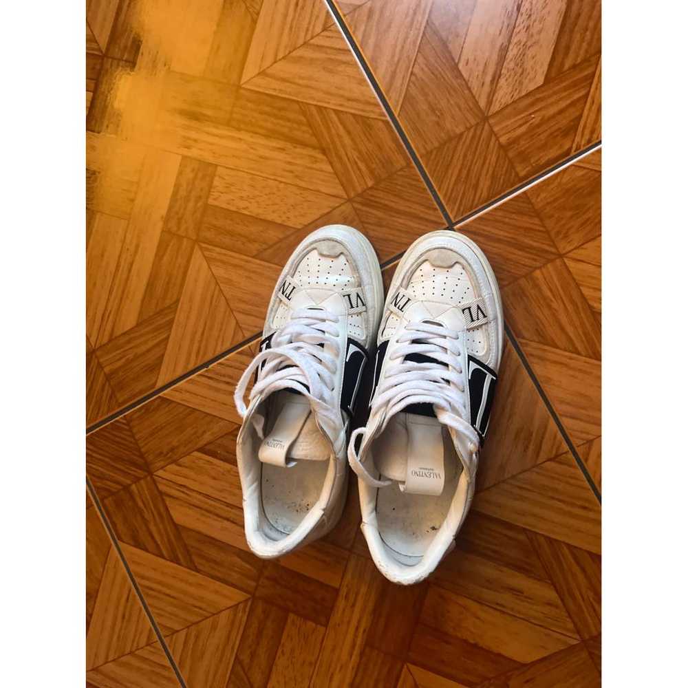 Valentino Garavani Vl7N leather low trainers - image 6