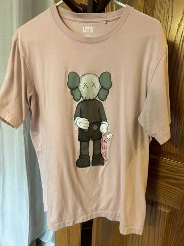 Kaws × Streetwear × Uniqlo Kaws x Uniqlo companion