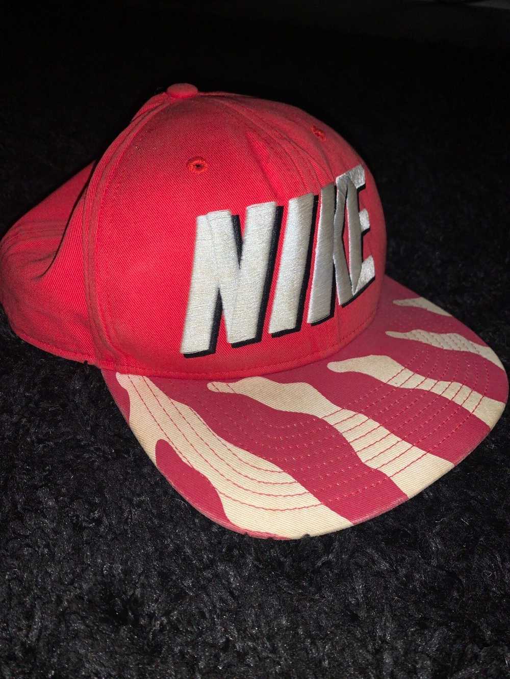 Nike × Vintage Vintage - Nike Red/White Camo Snap… - image 2