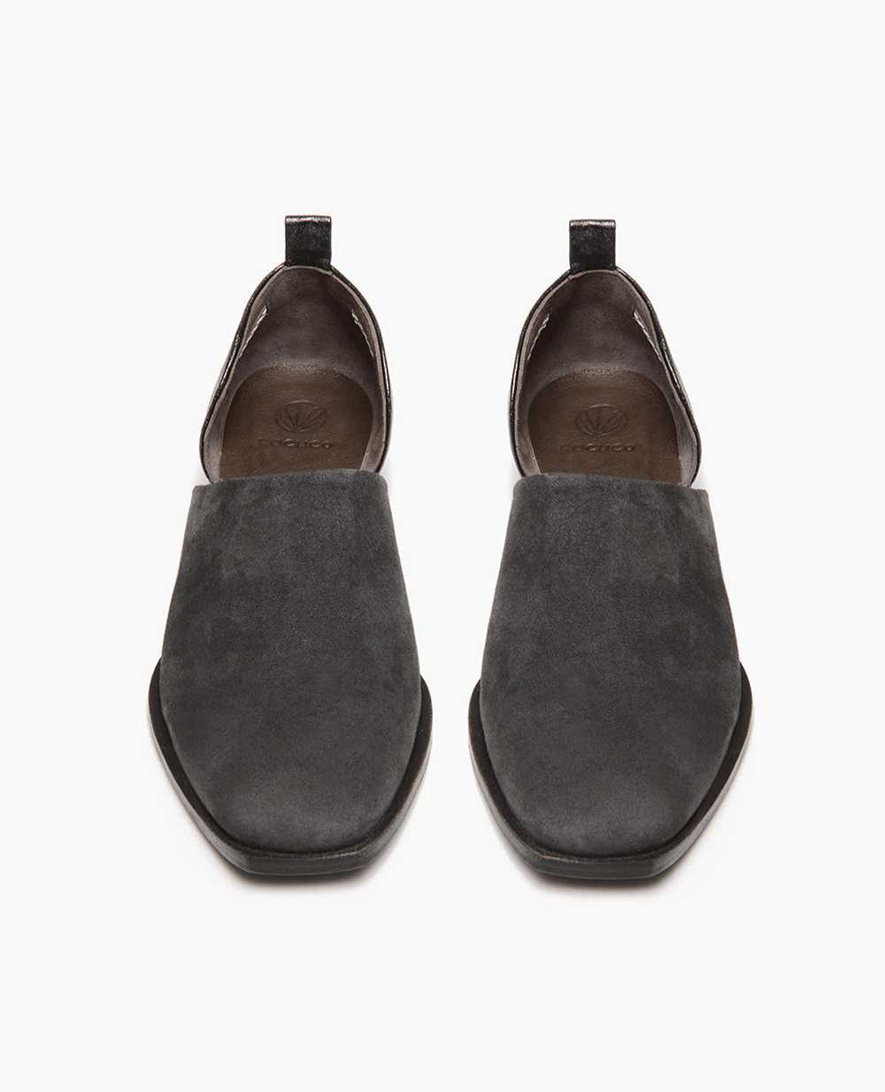 Coclico Suave Flat - Charcoal Suede / Calcita Met… - image 2