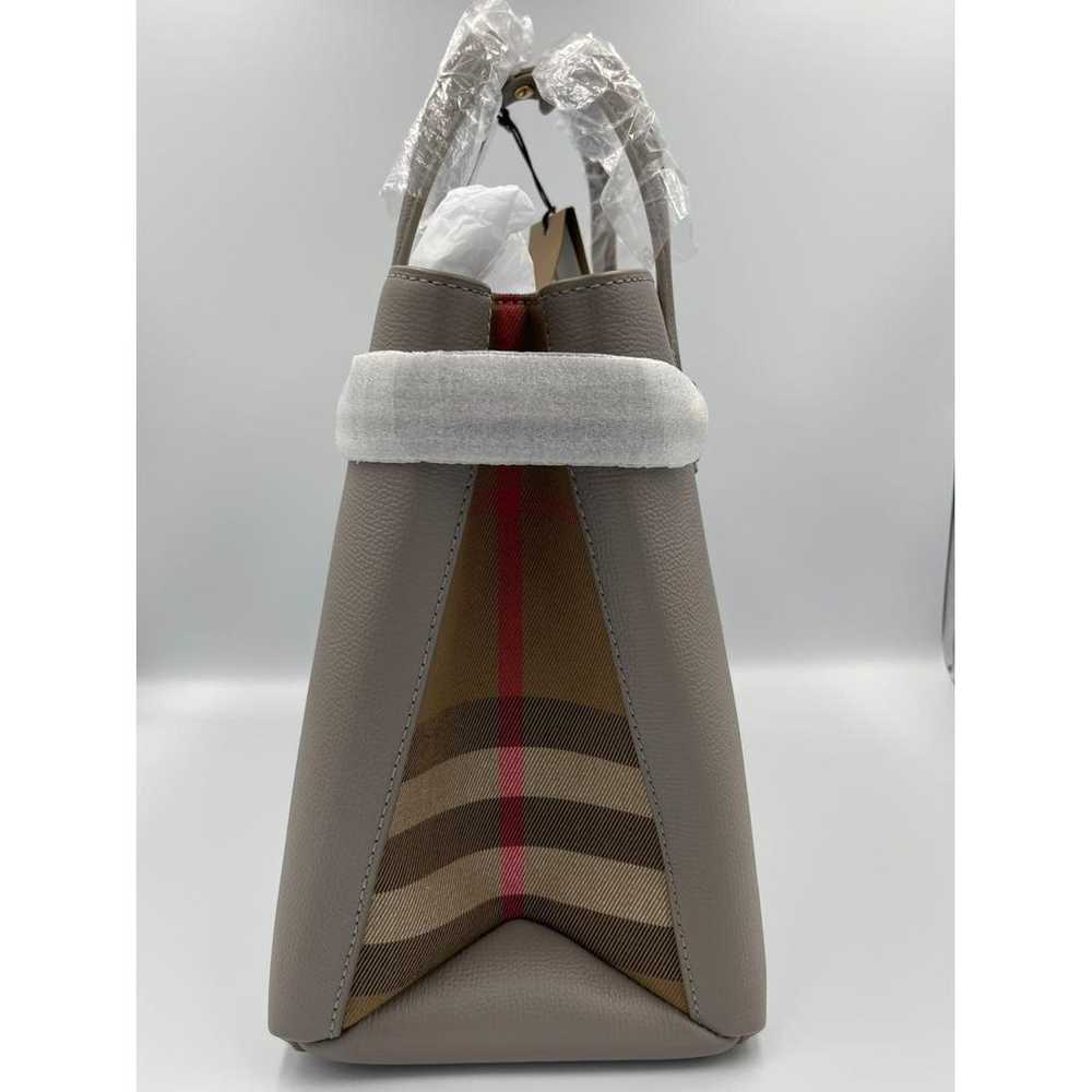 Burberry The Banner leather tote - image 6