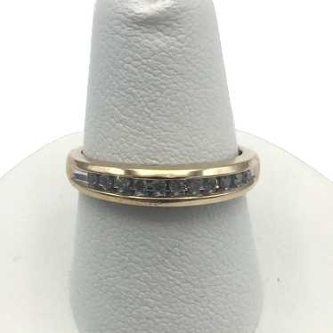 10K .15ctw Diamond Fashion Band - image 1