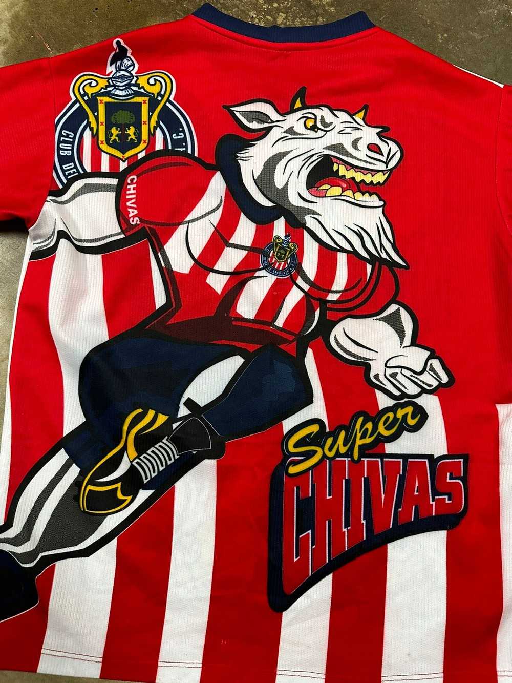 Soccer Jersey × Streetwear × Vintage 90’s Chivas … - image 5