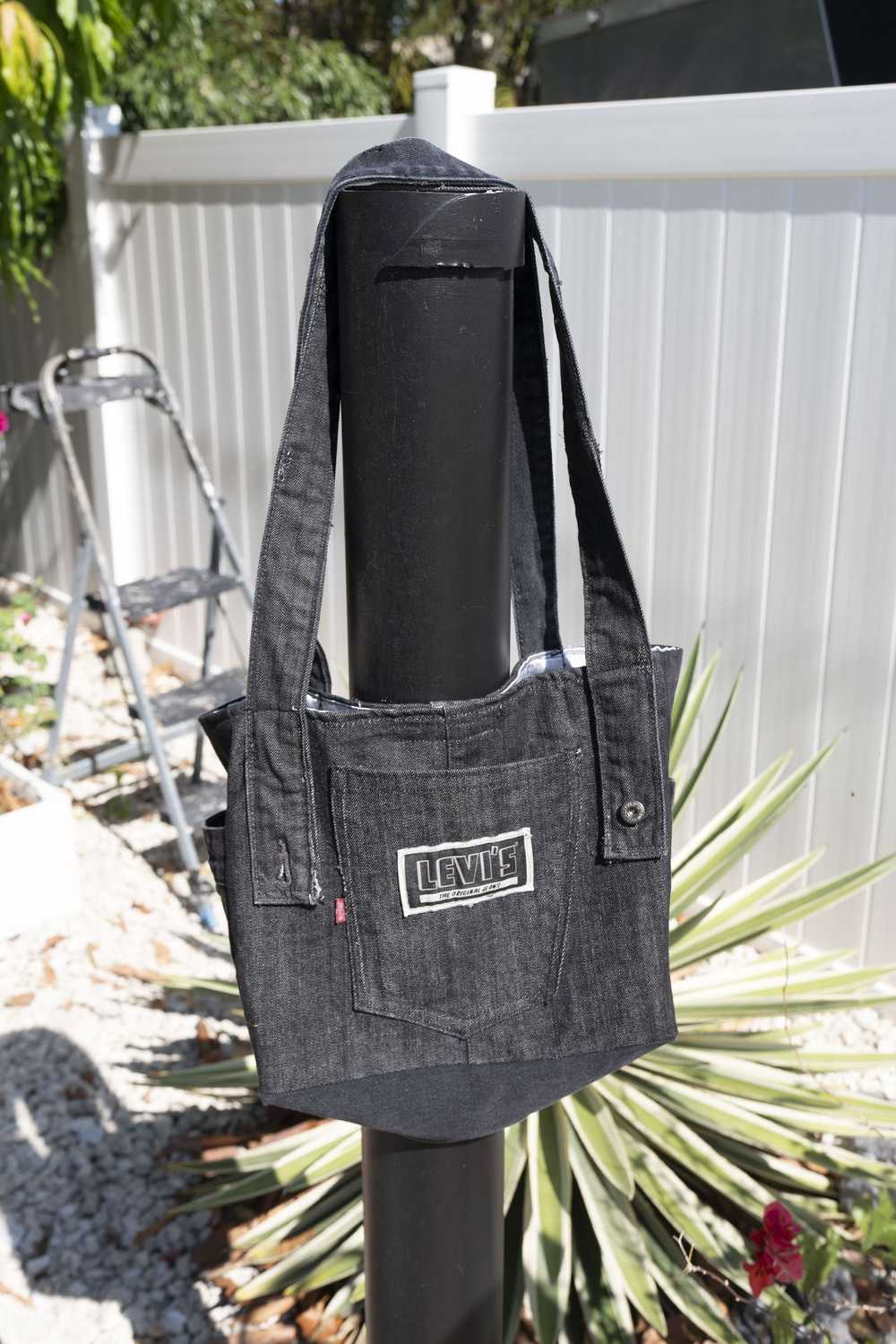 Levi's × Streetwear Upcycled Levis tote bag - image 6