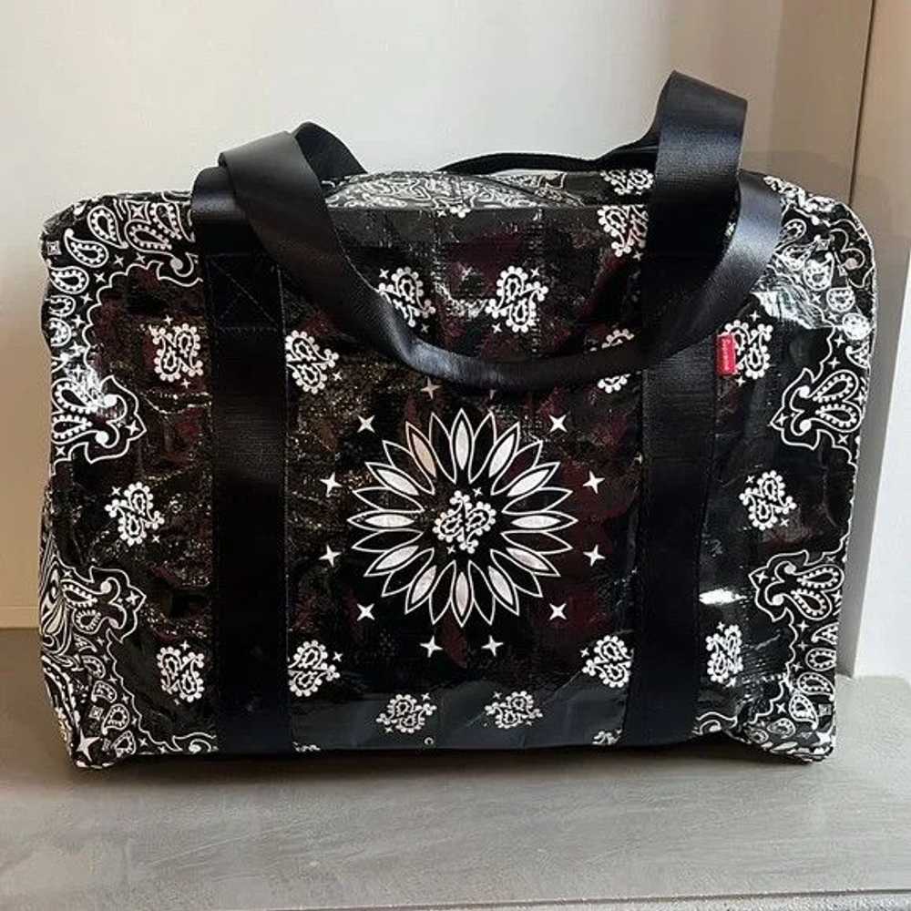 Supreme Supreme SS/21 Black Bandana Tarp Small Du… - image 3