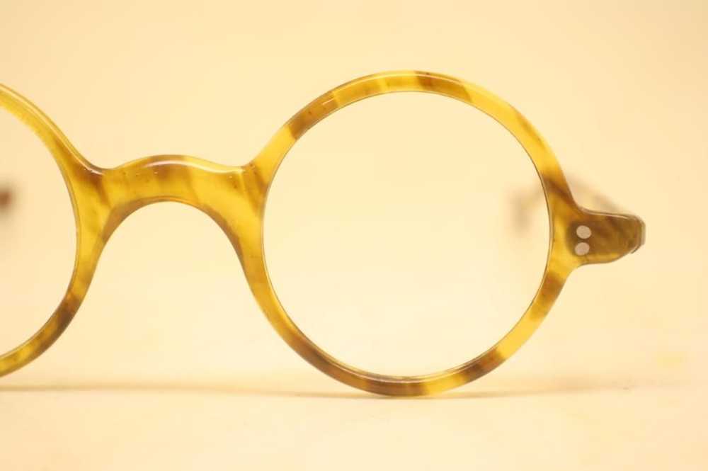 Small Unused Round Antique Faux Tortoiseshell Eye… - image 3