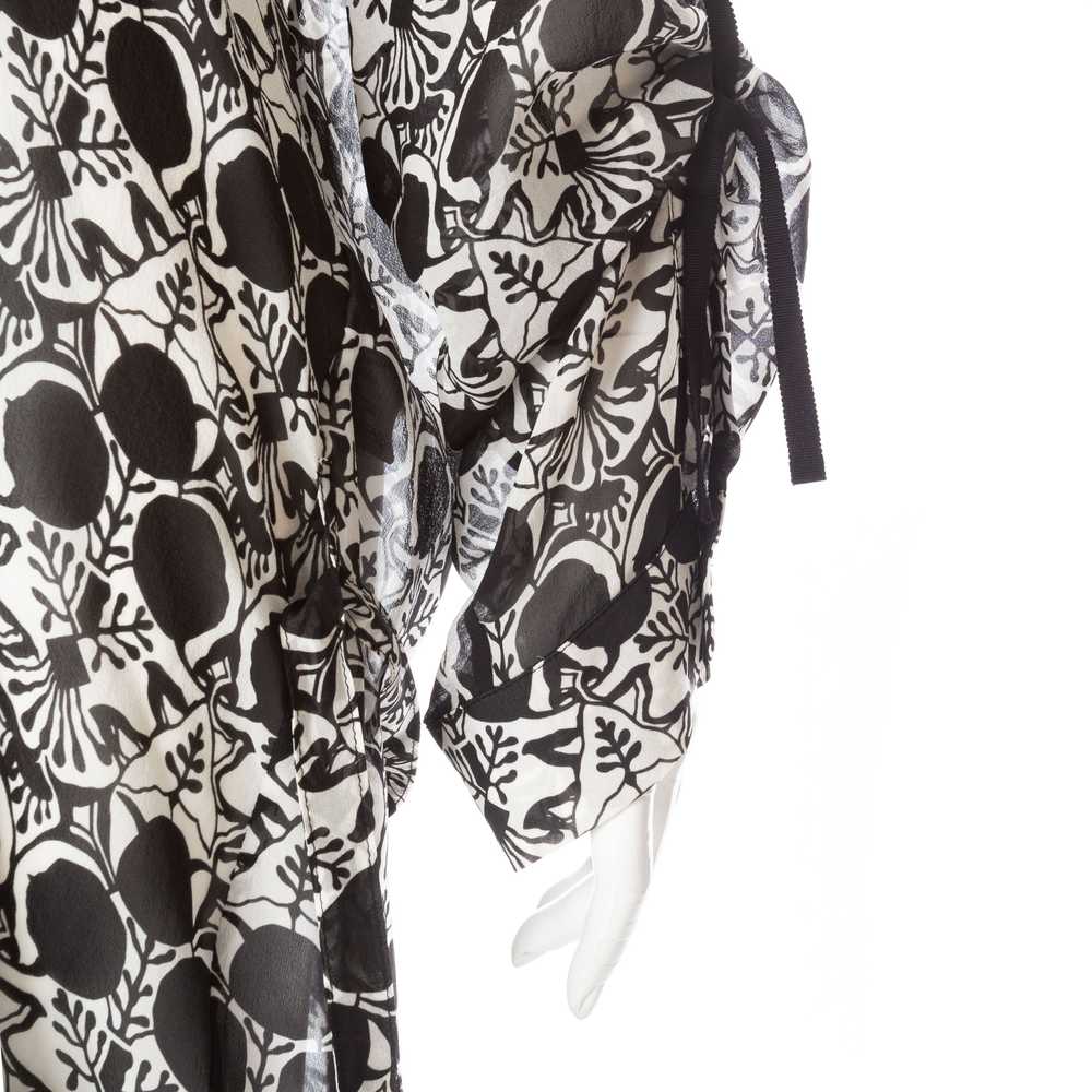 2014 Black and White Silk Botanical-Print Caftan … - image 9