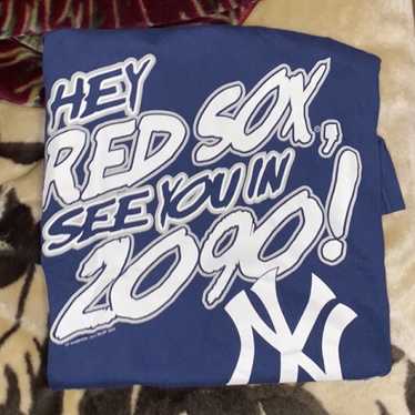 New York Yankees mlb shirt medium