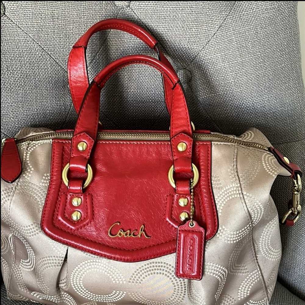 Coach Vintage Hand Bag - image 4