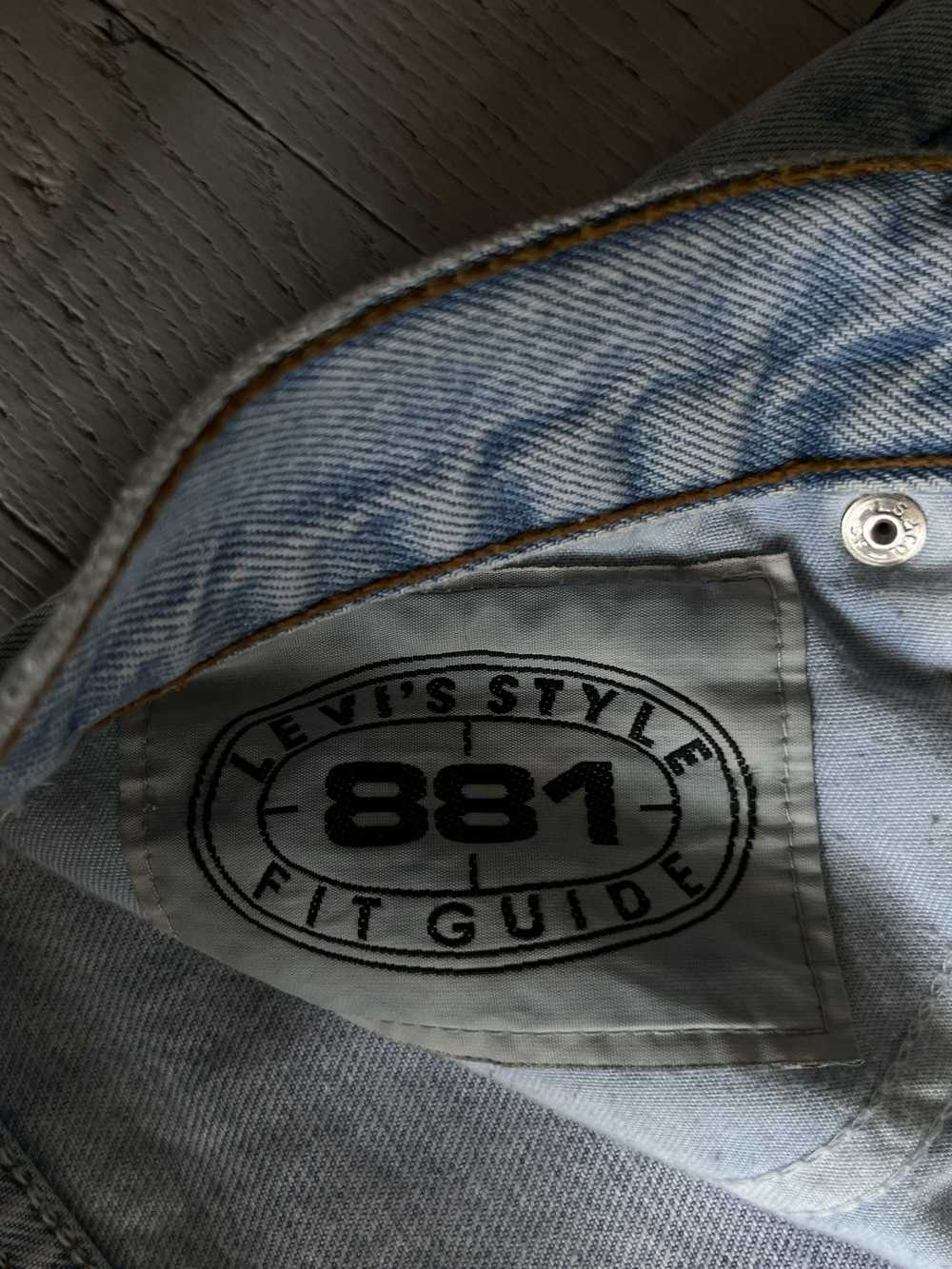 Levi's × Vintage Vintage 90s Levi's 881 Washed Bl… - image 6