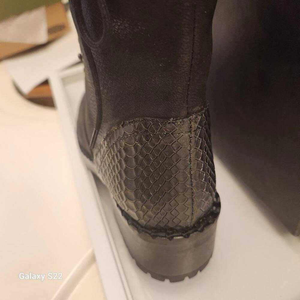 Vintage Foundry Black  "Milan" Leather Boots. NIB… - image 5