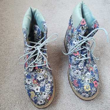 Timberland Womens 6 inch Premium floral boots