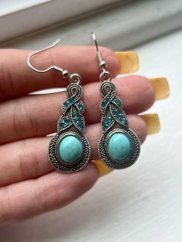Other Vintage woman's earrings - image 1