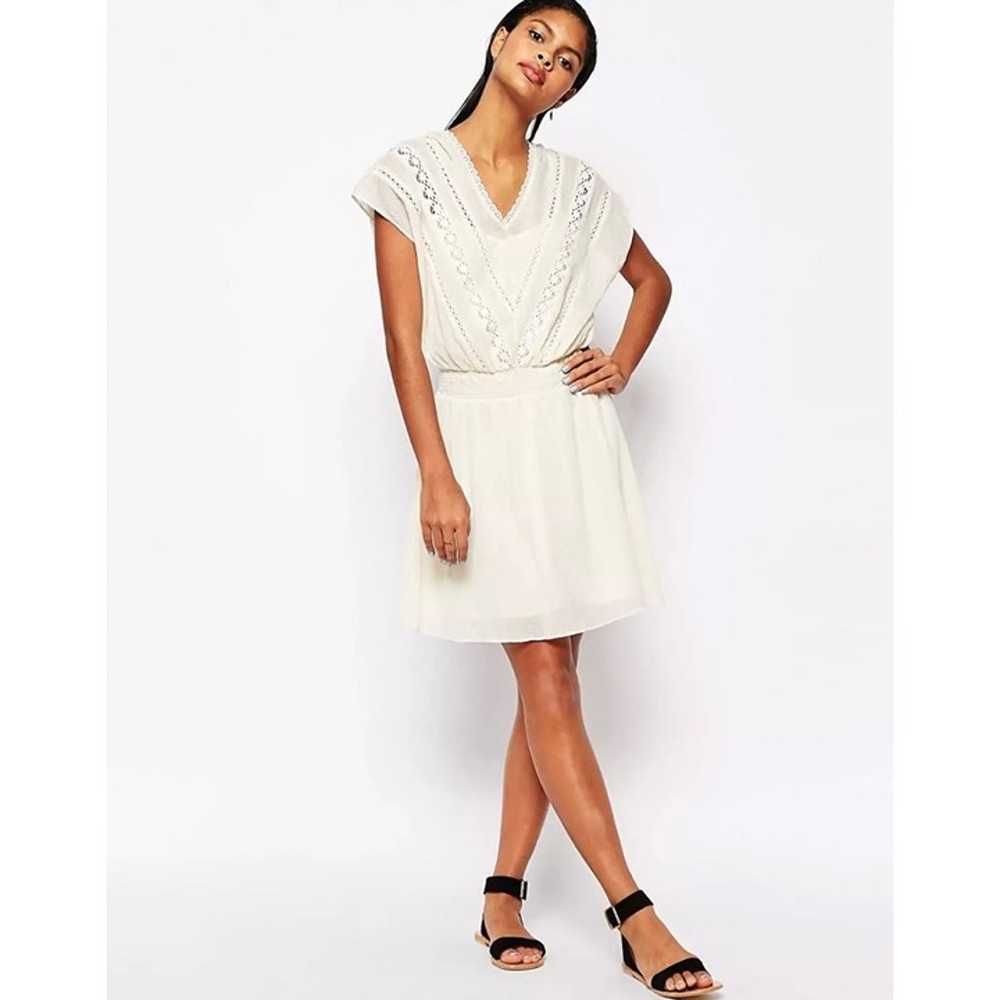 MOON RIVER White Gauzy Lace Blouson Mini Dress Bo… - image 1