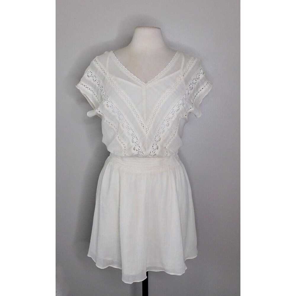 MOON RIVER White Gauzy Lace Blouson Mini Dress Bo… - image 2