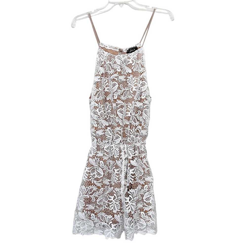 4SIENNA White Lace Overlay Romper Sz M - image 9
