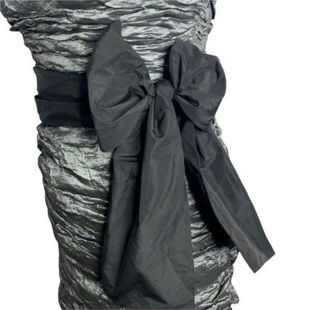 Vintage BCBG Strapless Crinkle Mini Dress S Grey … - image 5