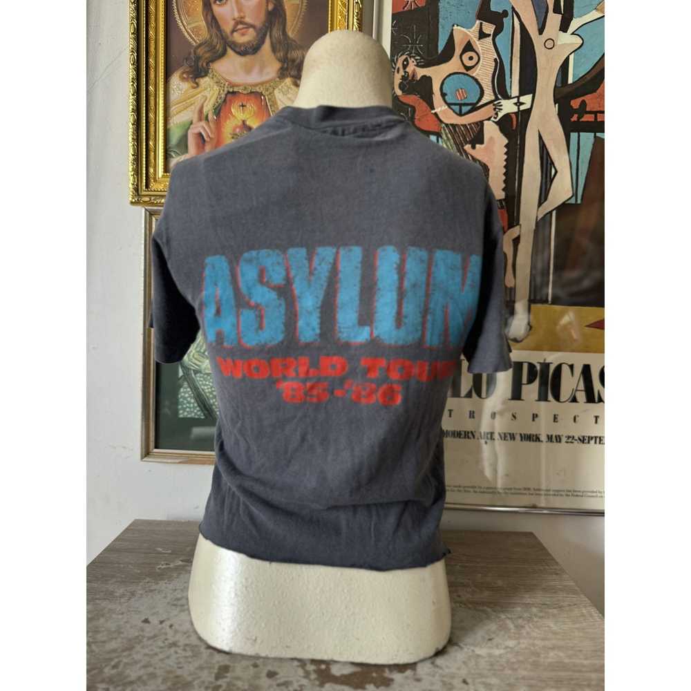 Gildan 1986 Vintage Cropped Kiss Asylum World Tou… - image 3