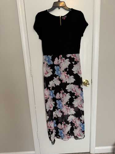 Vince Camuto Floral Dress Size small
