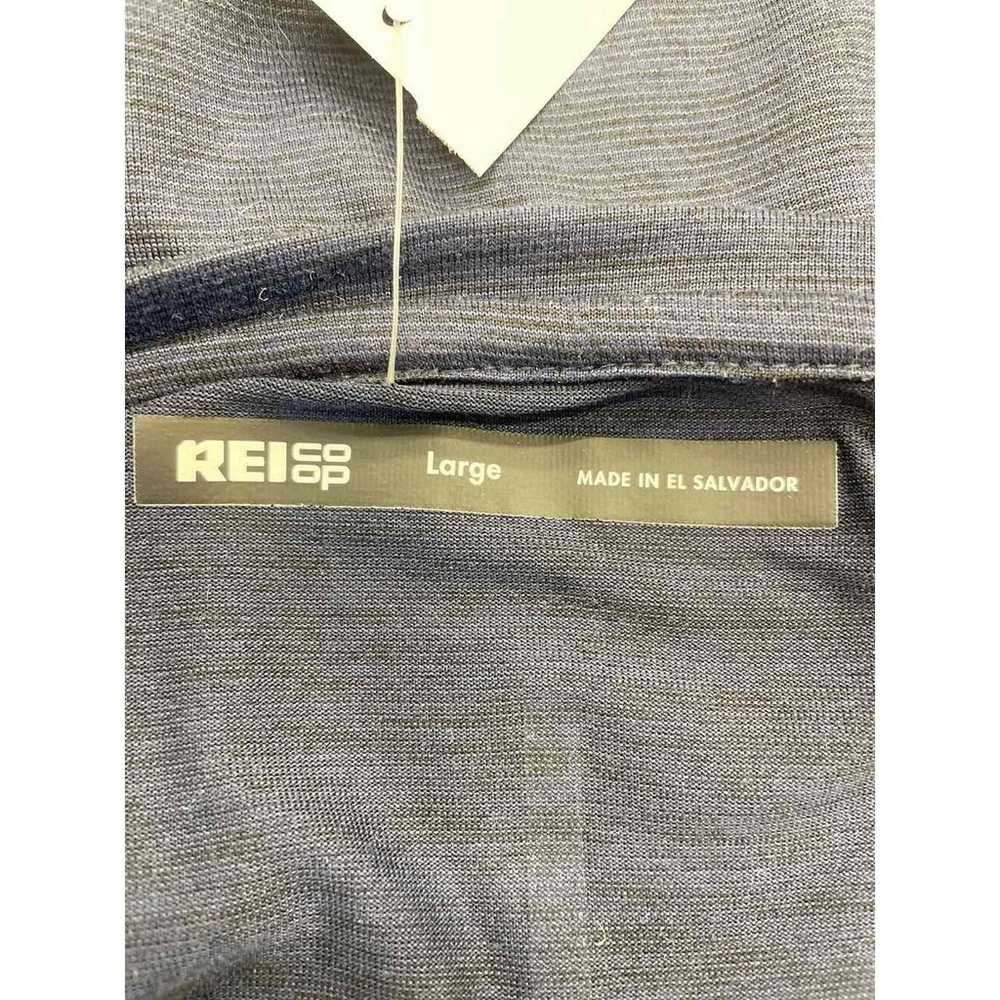 Size Large REI Men's Short Sleeve Shirt - image 3