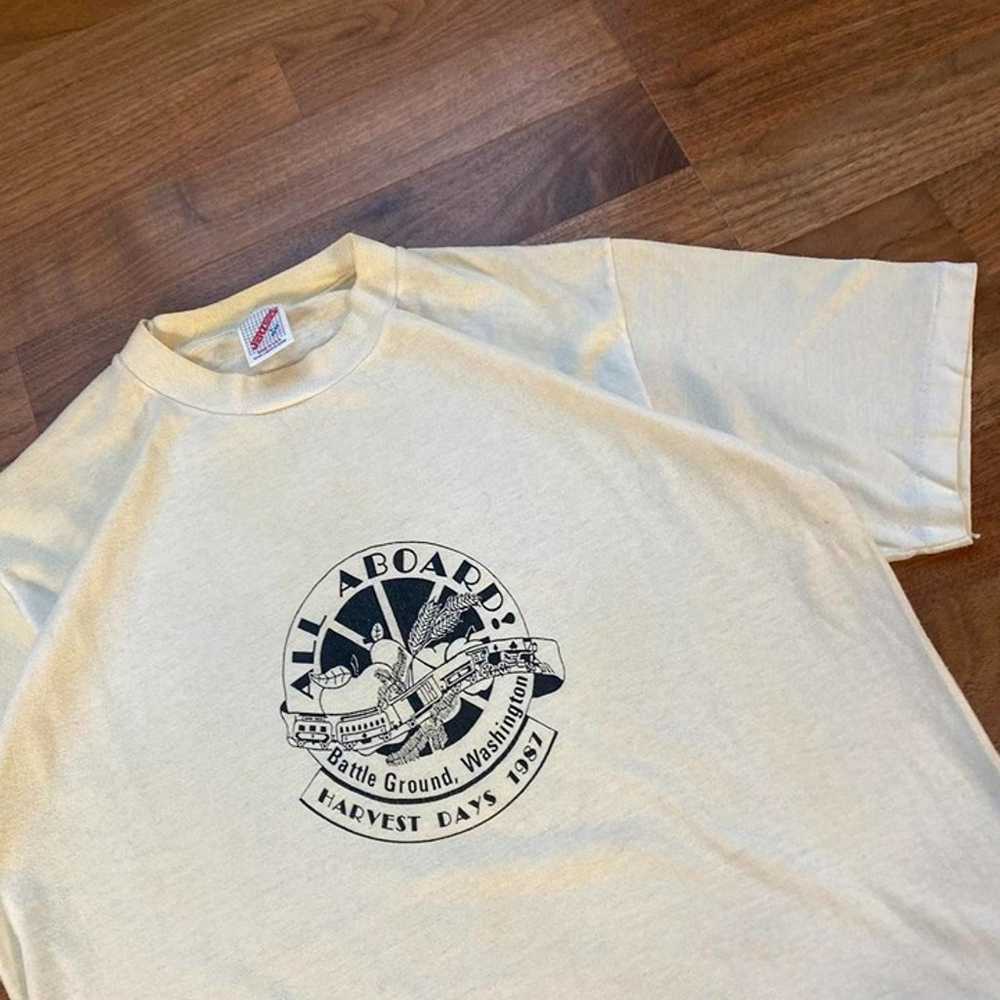 Vintage VTG 80’s Single Stitch Graphic T-Shirt - image 7