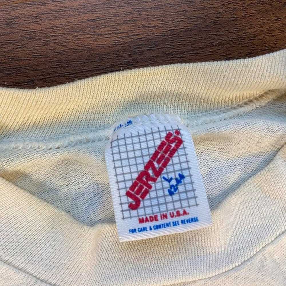 Vintage VTG 80’s Single Stitch Graphic T-Shirt - image 8