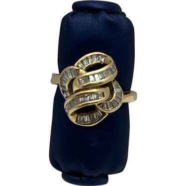 18k Gold Vintage Baguette Diamond Knot Ring