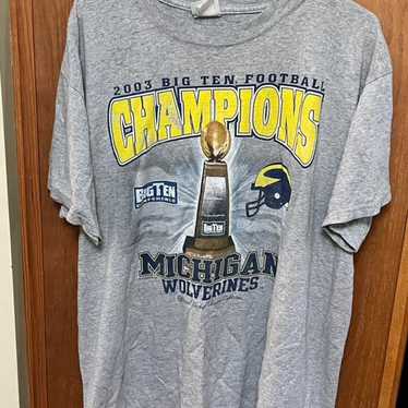2000’s University of Michigan tshirt