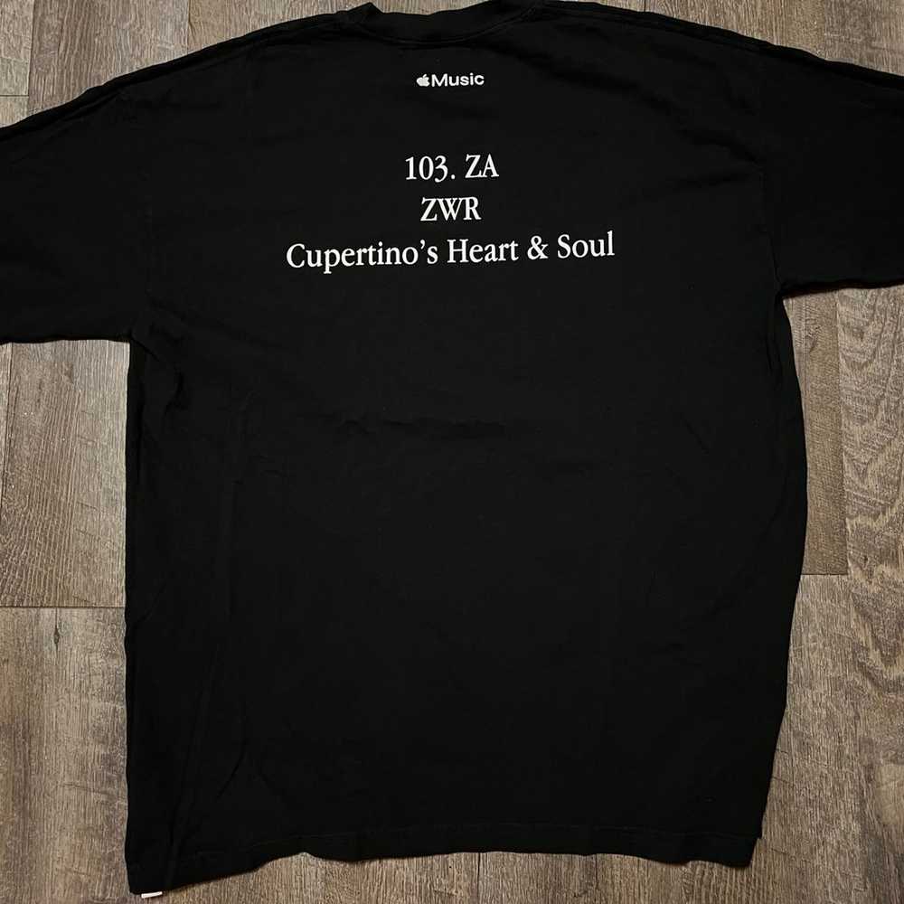 Microsoft APPLE MUSIC Hit Different Shirt size XL - image 4