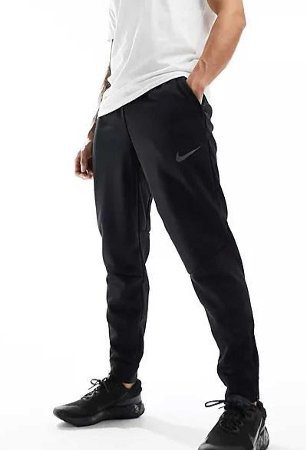 Nike Nike Training Sphere Therma-FIT Sweatpants XS - image 1